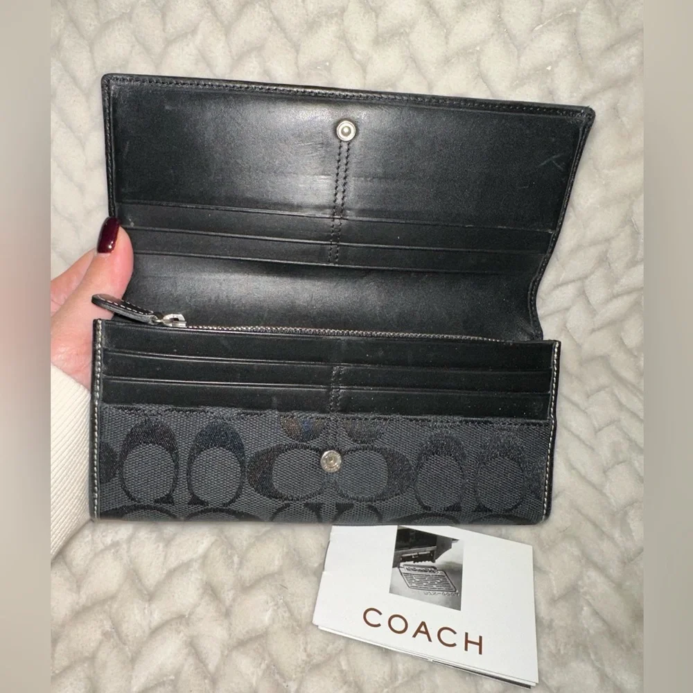 Coach Black Signature Continental Wallet